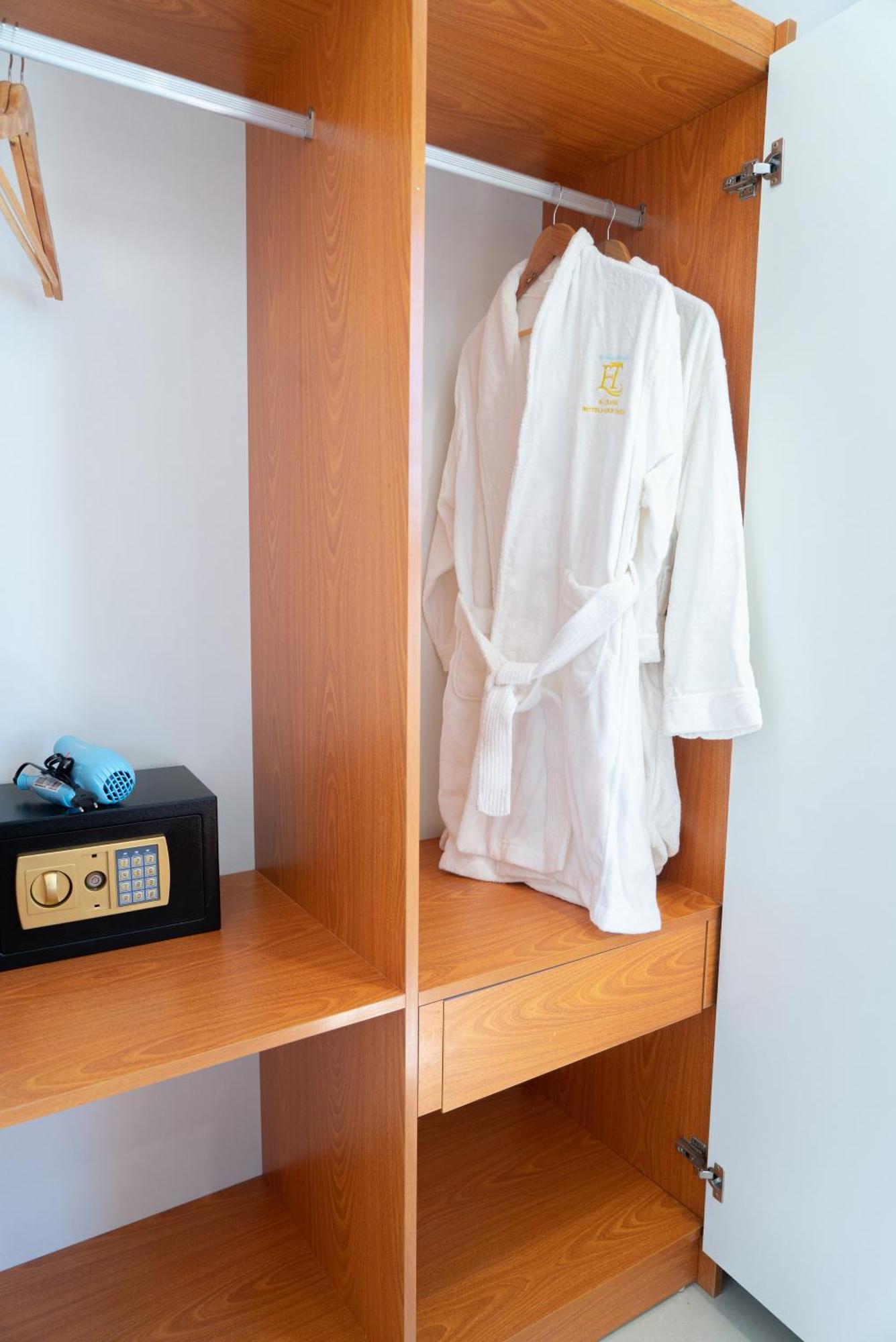 Ha Trang Voronezh Hotel And Apartment Nha Trang Zewnętrze zdjęcie