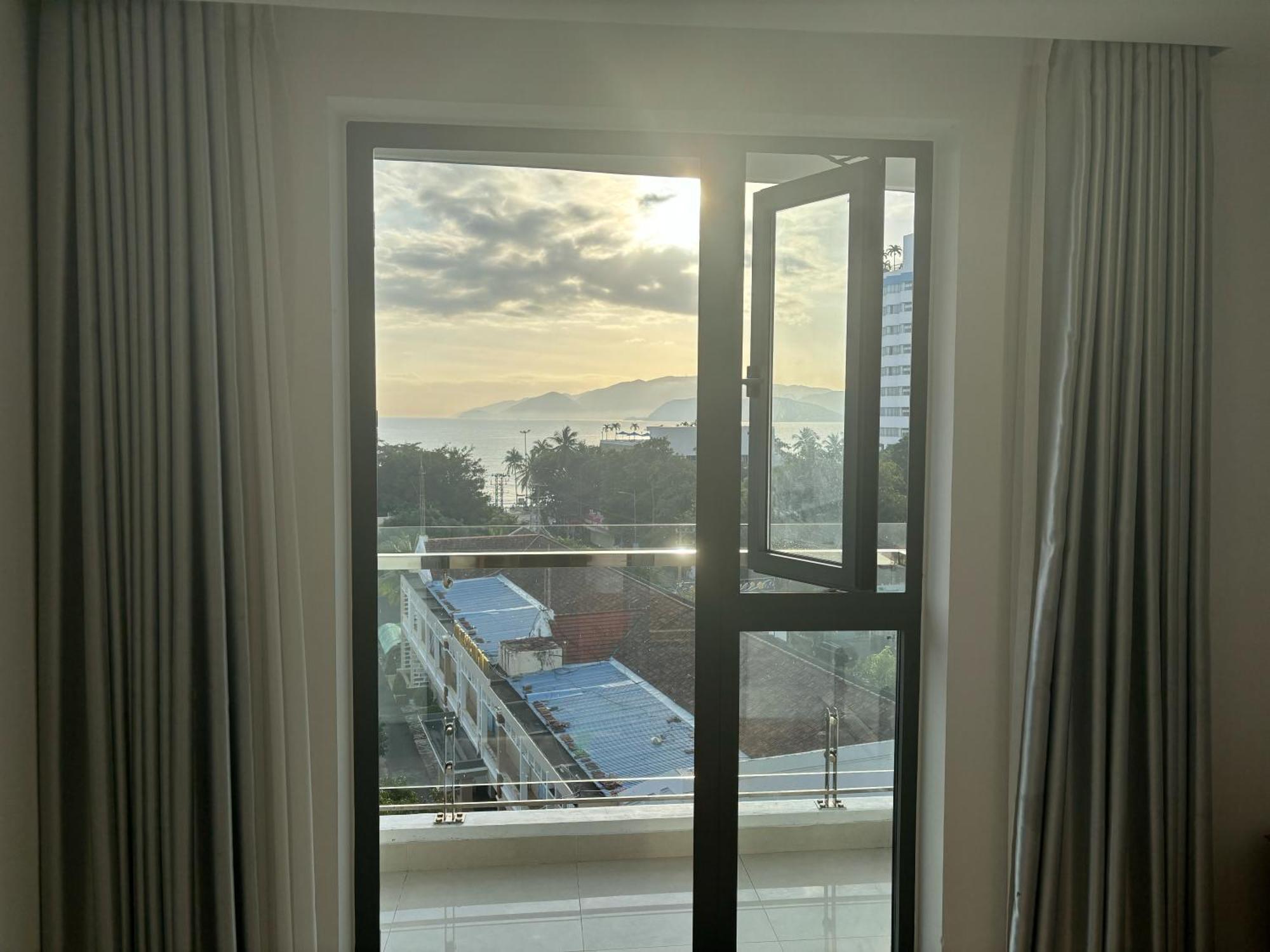 Ha Trang Voronezh Hotel And Apartment Nha Trang Zewnętrze zdjęcie